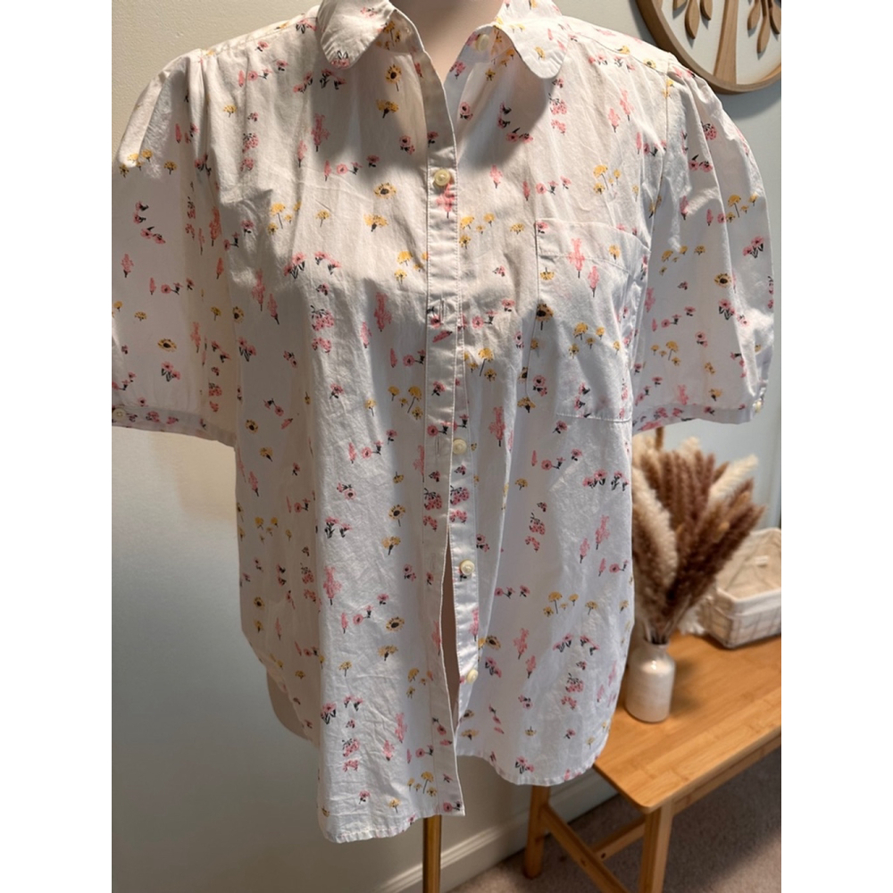 Women's Lucky Brand Floral Button-Up Shirt Size L White Pink